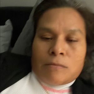 Meet your Posher, Vicenta